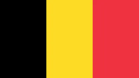 拜仁官方为诺伊尔庆生：Manu，愿你生日快乐🎉