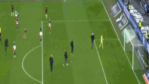 2005年欧冠8强战：米兰德比水平，米兰vs国米首发阵容一览